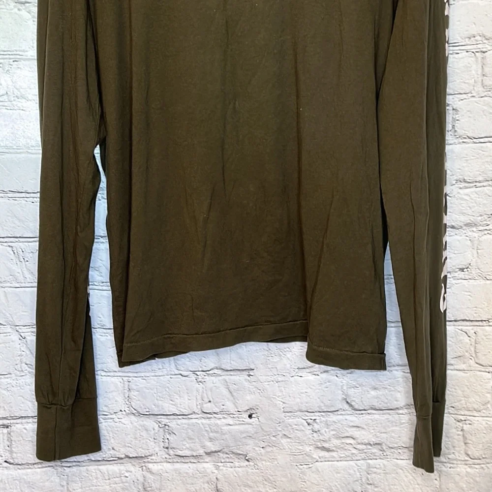 True Religion Hunter Green Long Sleeve T-Shirt Size XXL Excellent Condition